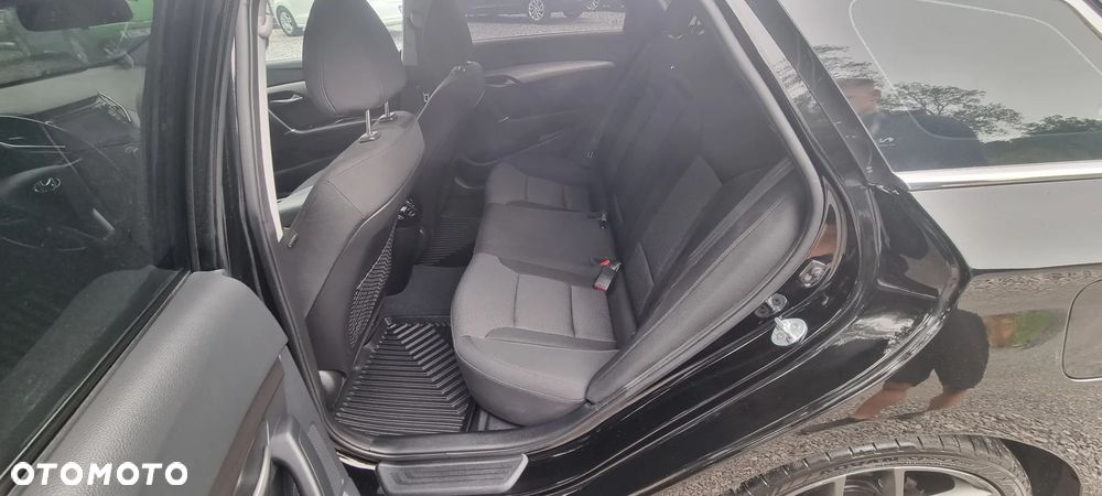 Hyundai i40 - 11