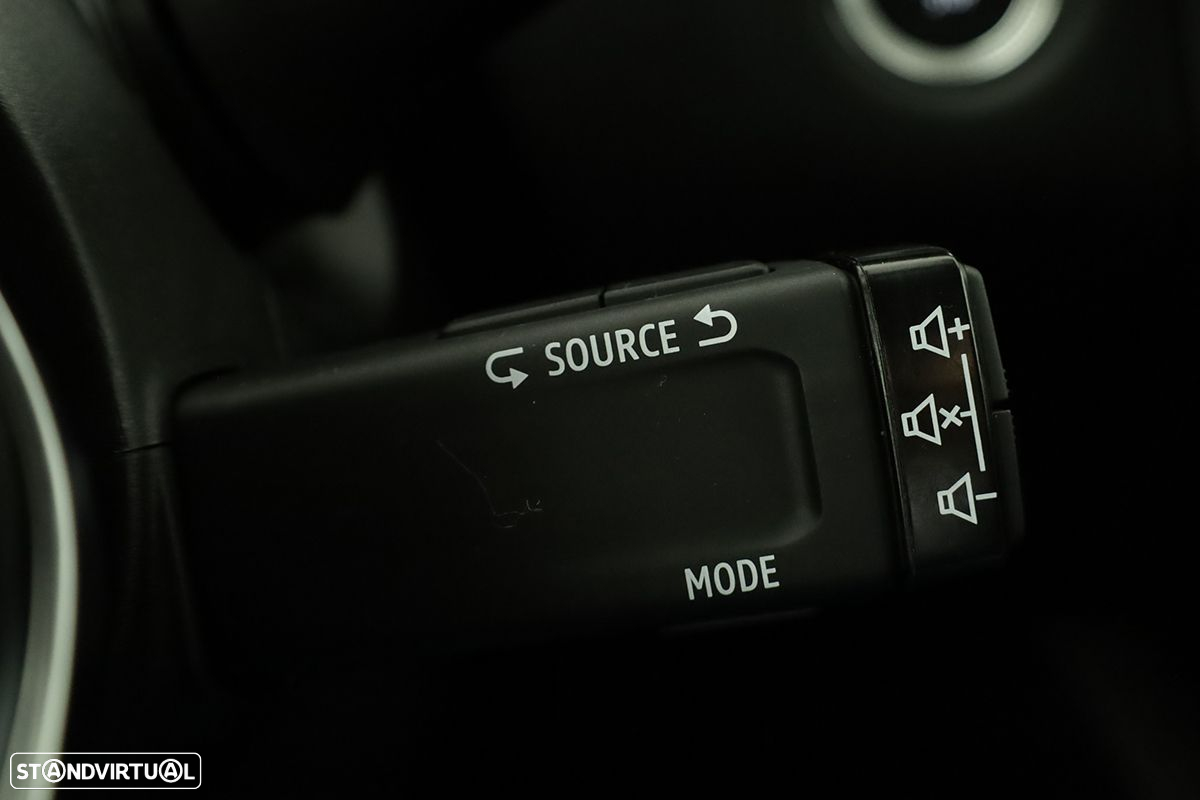 Renault Captur 1.0 TCe Techno Bi-Fuel - 19