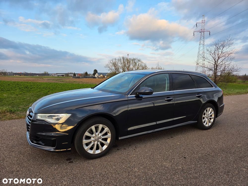 Audi A6 Avant - 1