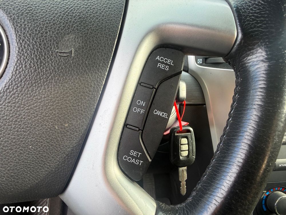Chevrolet Captiva - 17
