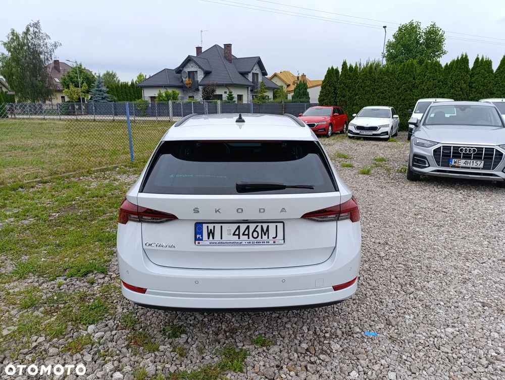 Skoda Octavia 2.0 TDI Style DSG - 10