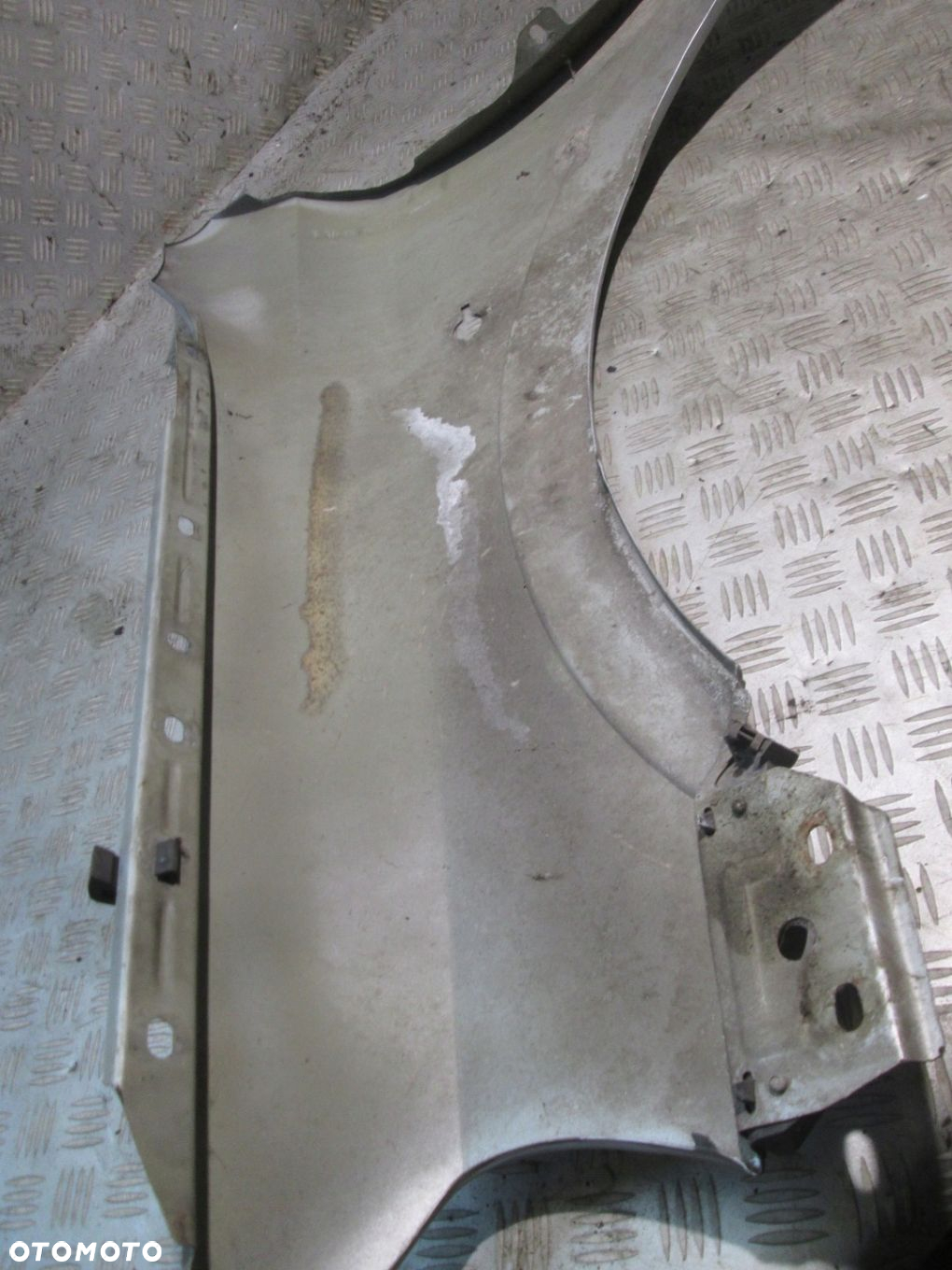 PRAWY BŁOTNIK PRZEDNI OPEL ASTRA G Z147 1998-2005 SREBRNY - 4