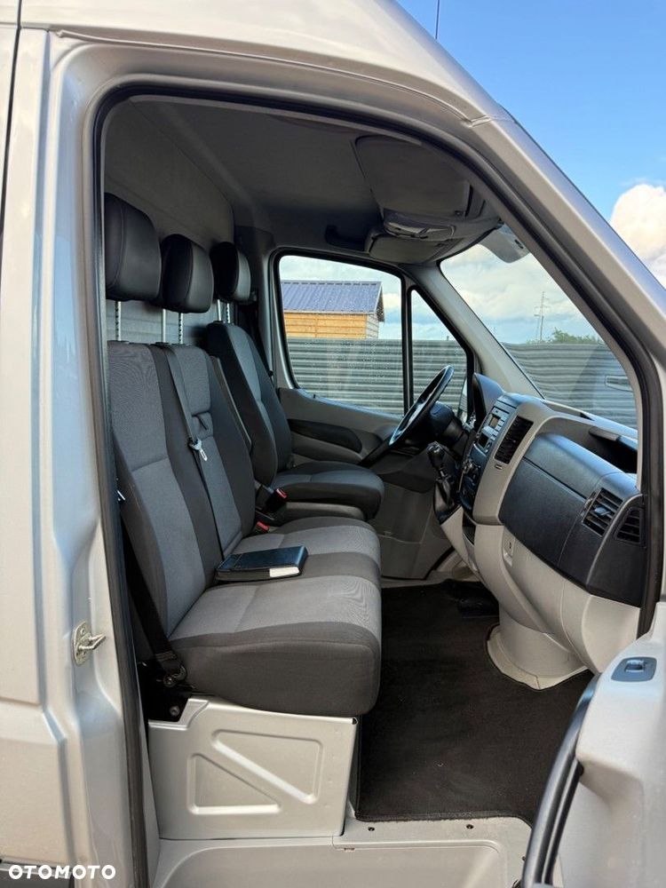 Volkswagen Crafter - 31