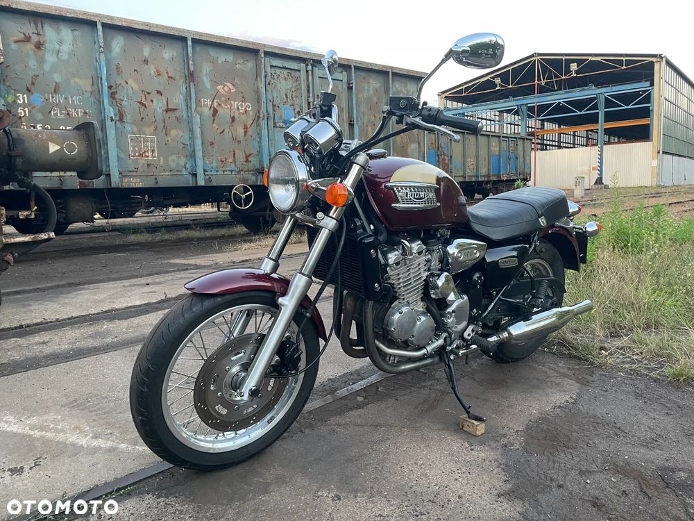 Triumph Thunderbird - 3