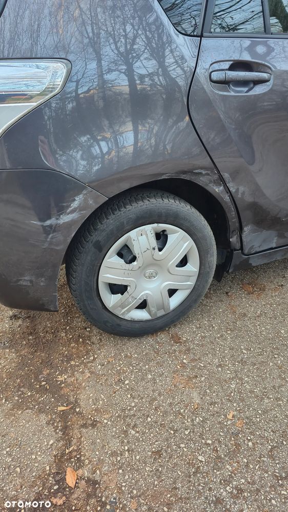 Toyota Verso 2.0 D-4D - 5