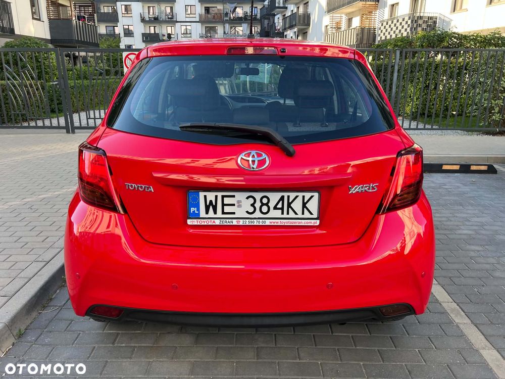 Toyota Yaris 1.0 Life EU6 - 6