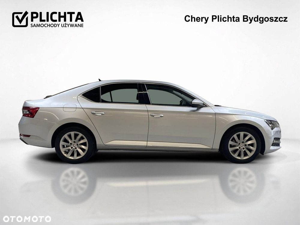 Skoda Superb 2.0 TDI SCR 4x4 Style DSG - 7