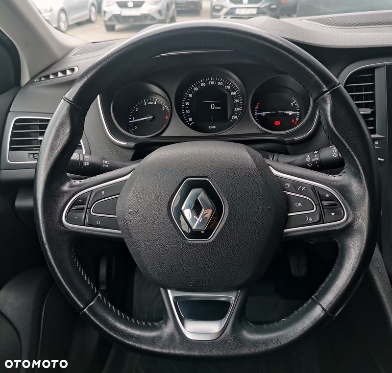 Renault Megane 1.6 SCe Zen - 9