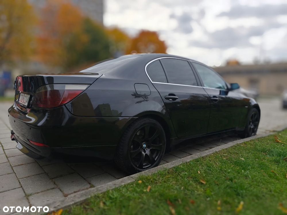 BMW 5 Series 2006 photo 4