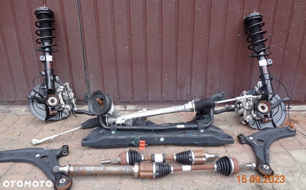 PÓŁOŚ PRZEDNIA LEWA PRAWA FORD PUMA MK2 L1T6-3B436-BB L1T6-3B437-BA . - 1