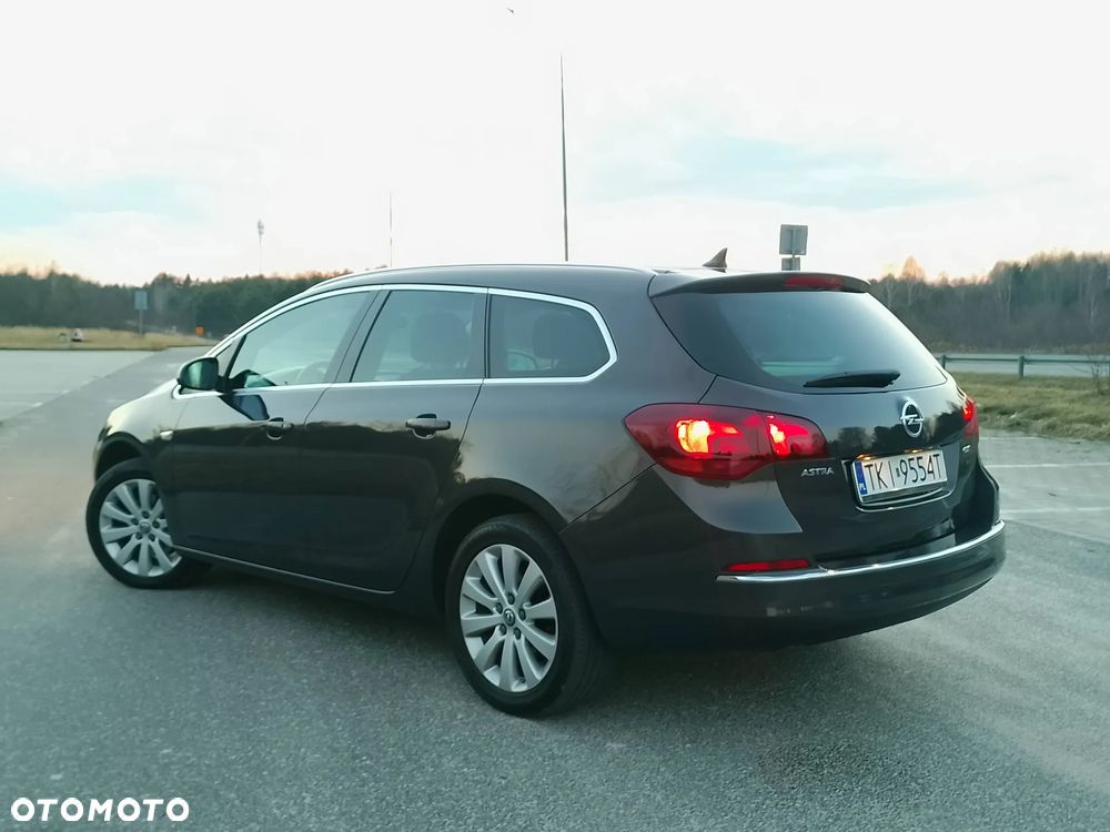 Opel Astra 1.6 CDTI DPF ecoFLEX TourerStart/Stop Exklusiv - 14