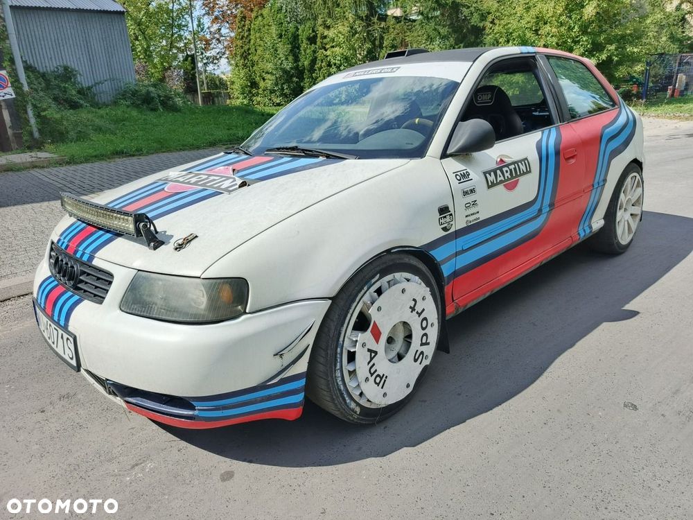 Audi A3 3-drzwiowe 1.8T Quattro Attraction - 1