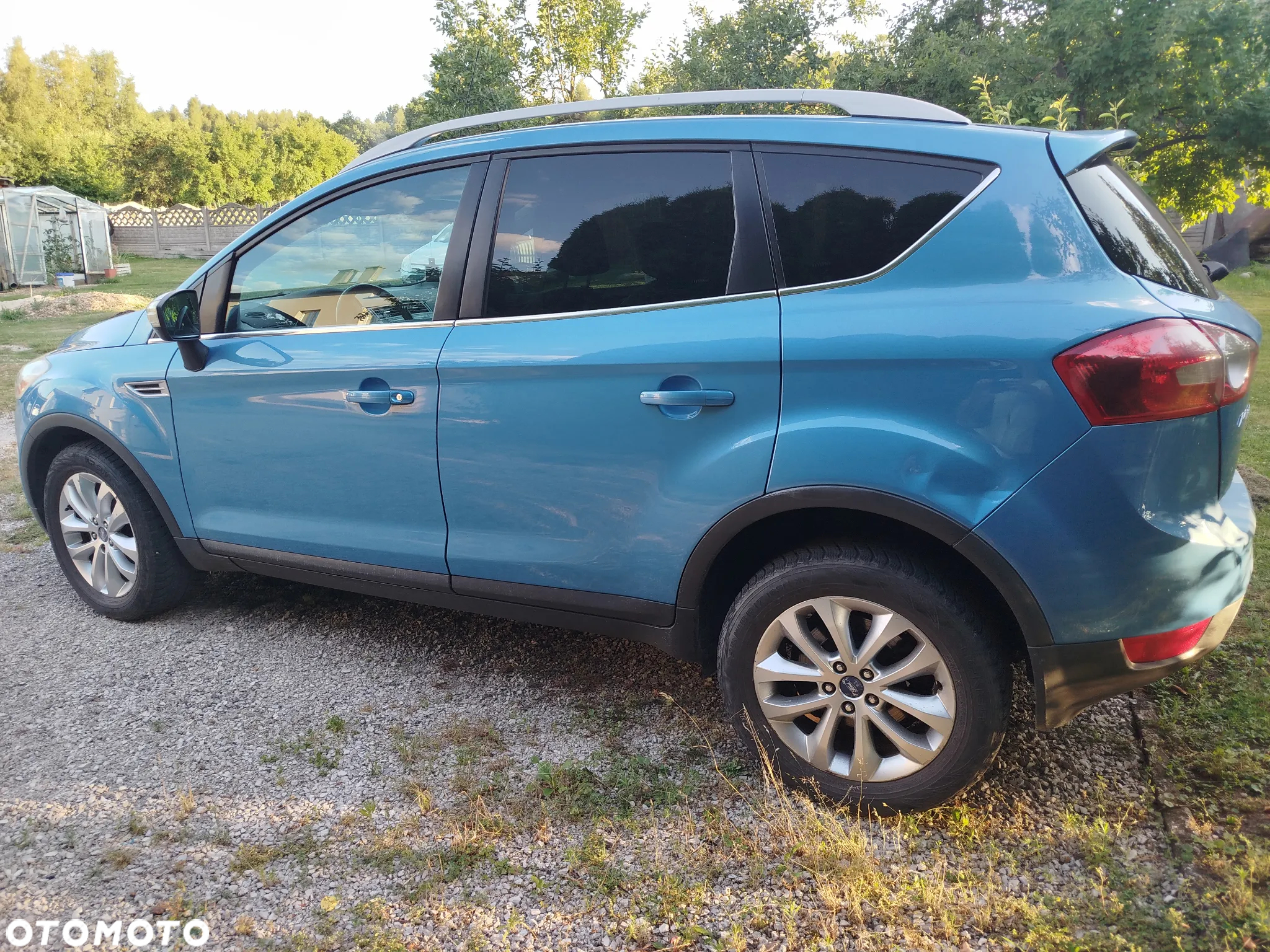 Ford Kuga - 2