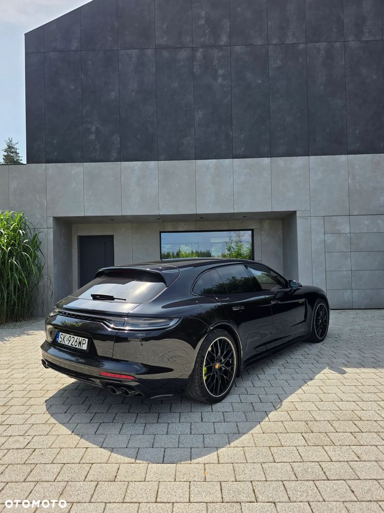 Porsche Panamera 4S E-Hybrid - 9