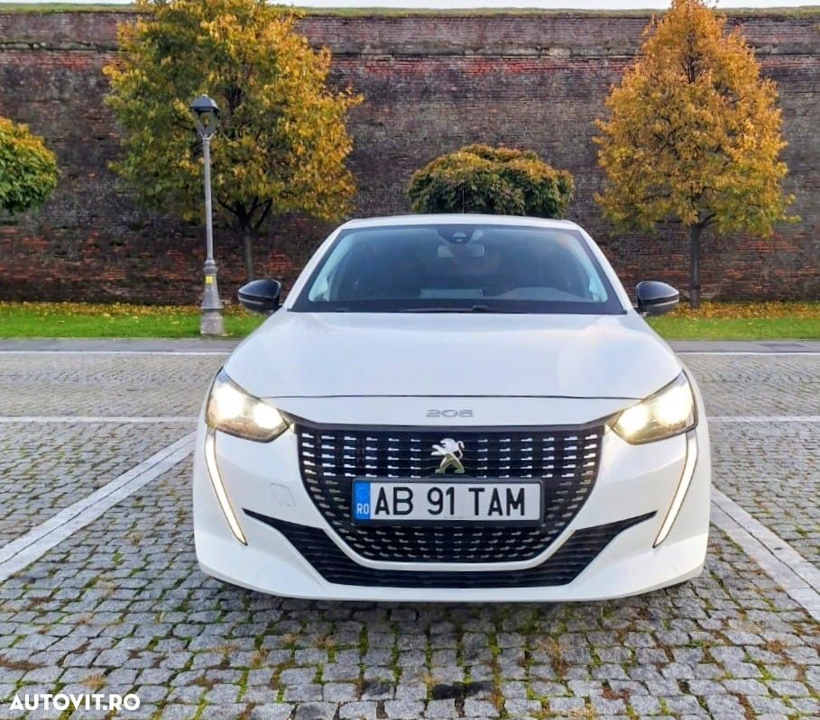 Peugeot 208 1.2 L PureTech STT GT - 1