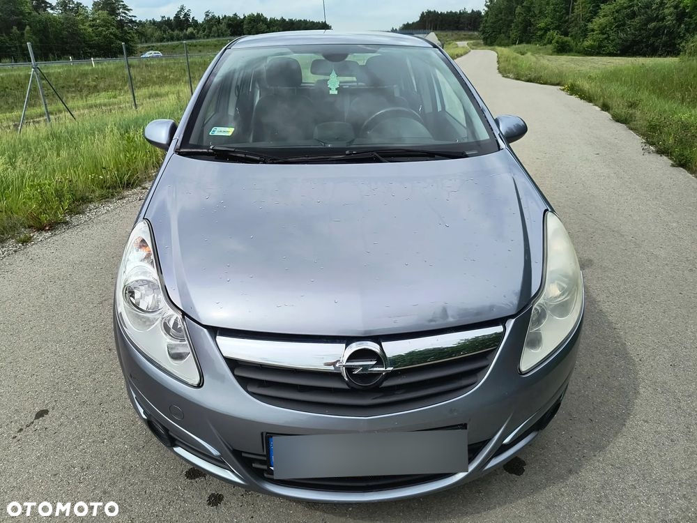 Opel Corsa 1.4 16V Cosmo - 9