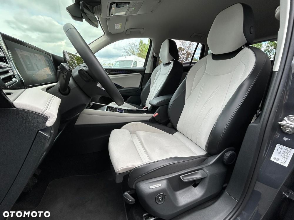 Volkswagen Tiguan 1.5 eHybrid PHEV 150kW Elegance DSG - 8
