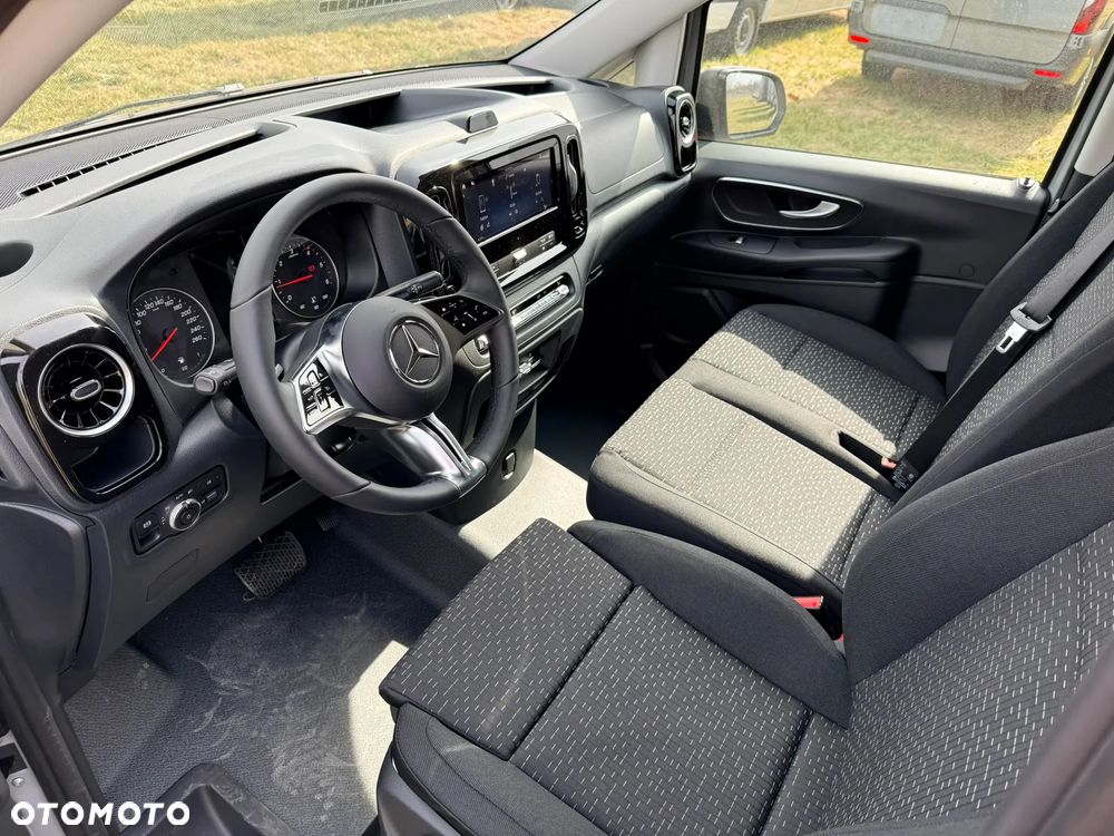Mercedes-Benz Vito - 20