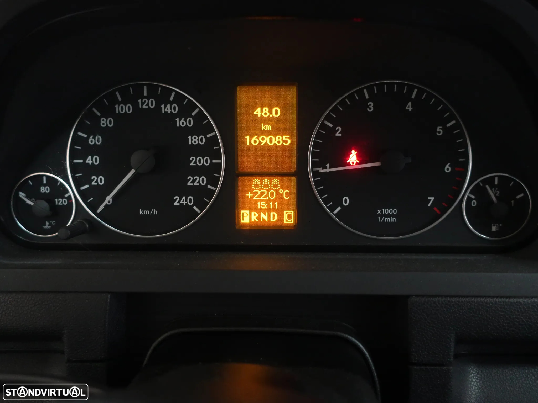 Mercedes-Benz A 150 Classic Automatic - 16