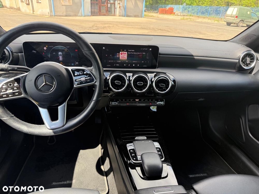 Mercedes-Benz CLA - 8
