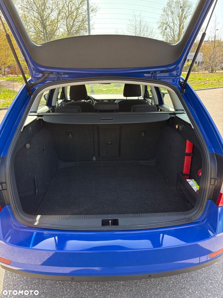 Skoda Octavia 2.0 TDI 4x4 Style DSG - 12