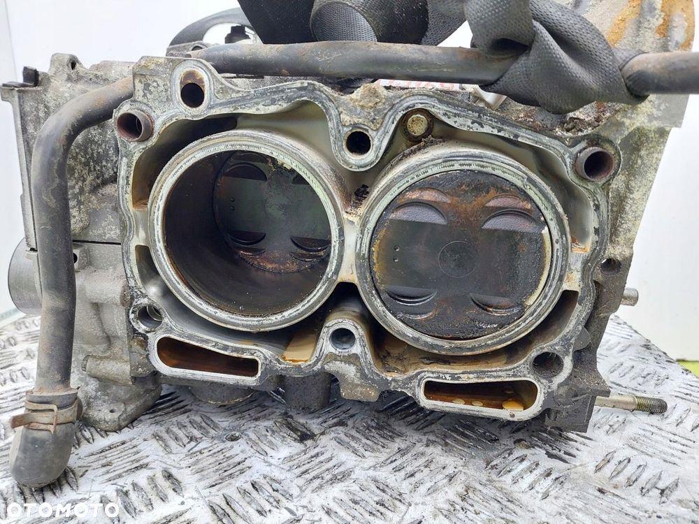 Blok silnika Subaru Legacy III 1998-2003 2,0 SOHC EJ20 - 7