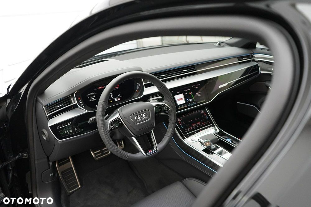 Audi A8 - 9