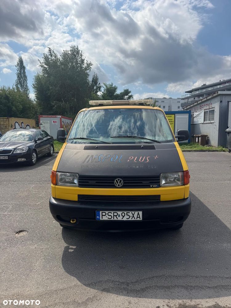 Volkswagen Transporter - 4