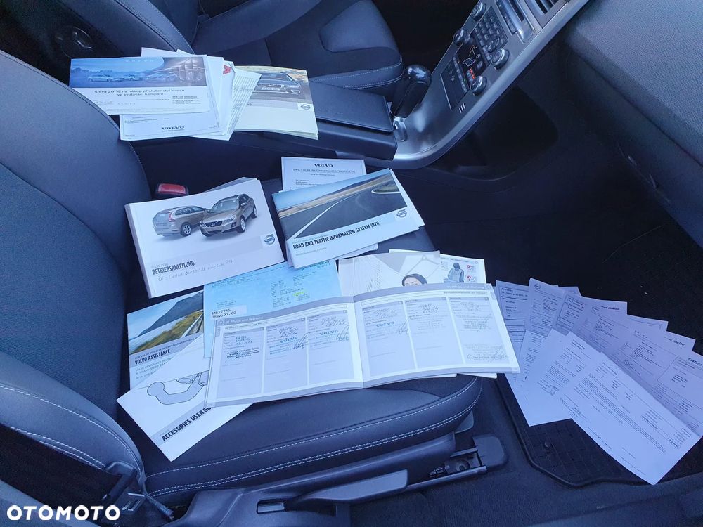 Volvo XC 60 D5 AWD Summum - 20