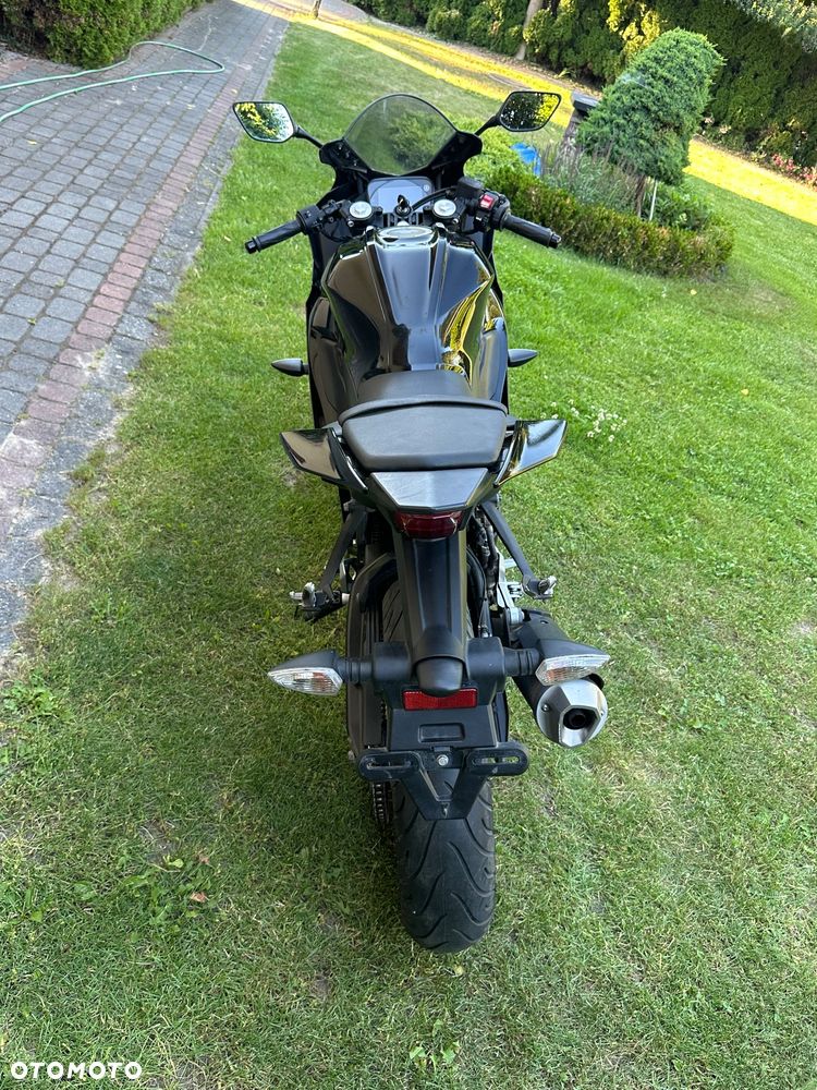 Yamaha R125 - 8