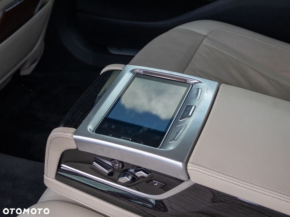 BMW Seria 7 730Ld xDrive - 20