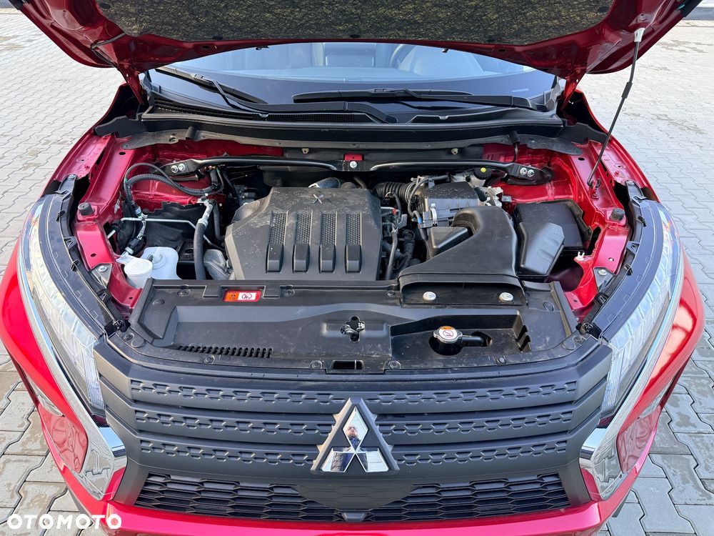Mitsubishi Eclipse Cross - 38