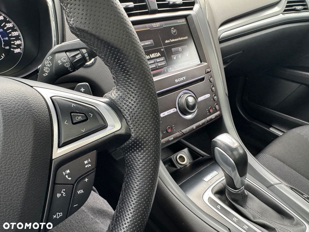 Ford Mondeo 2.0 TDCi Titanium PowerShift - 26