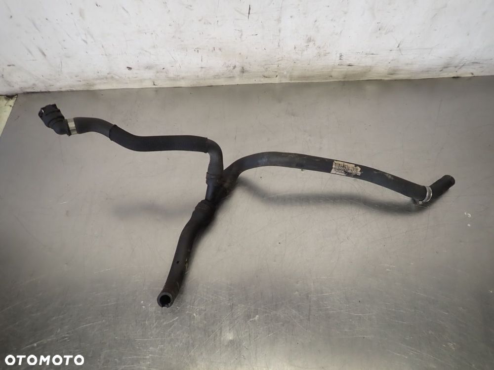 PRZEWÓD WODY BMW E91 - 1