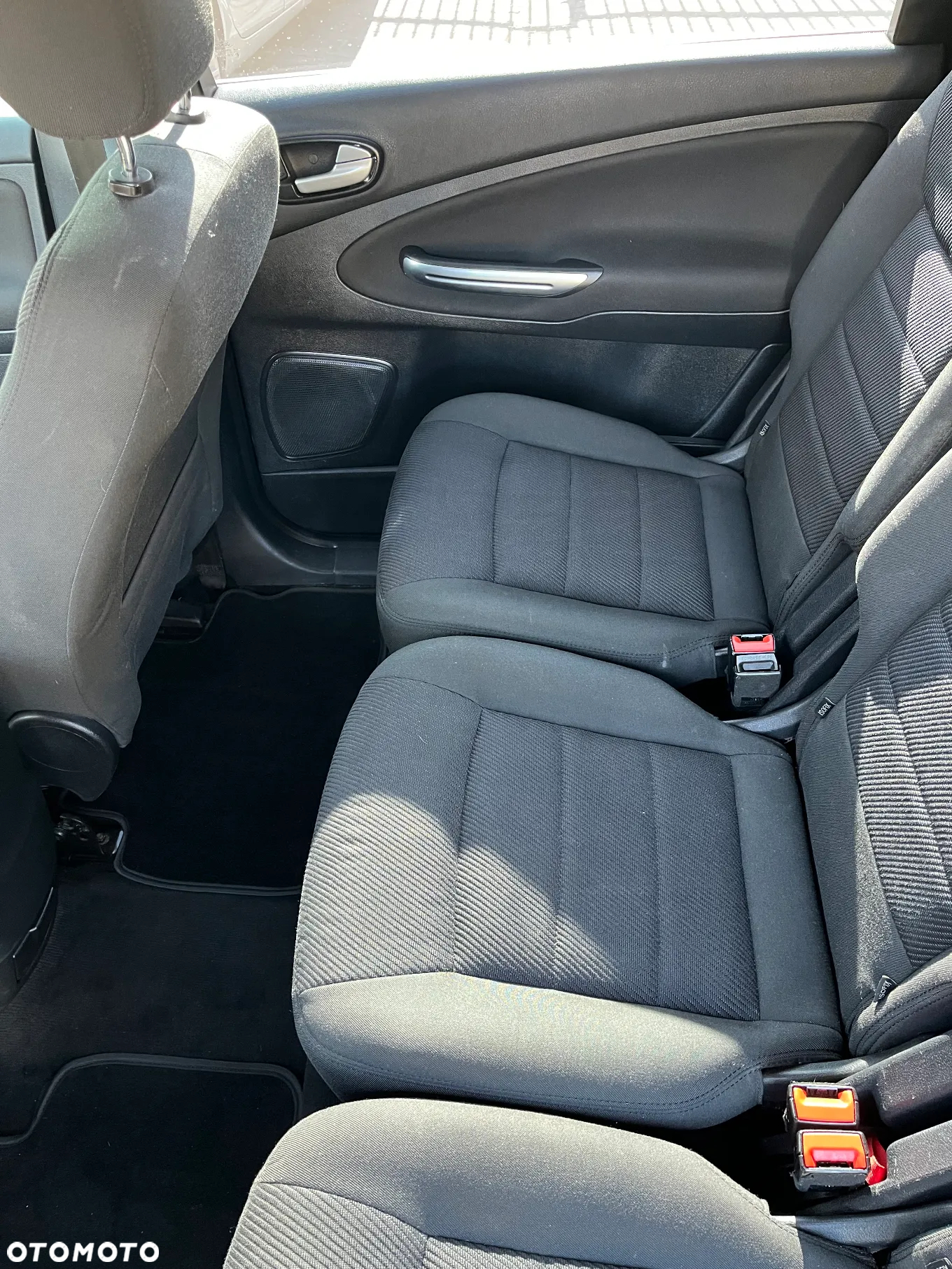 Ford S-Max 2.0 TDCi DPF Titanium - 5