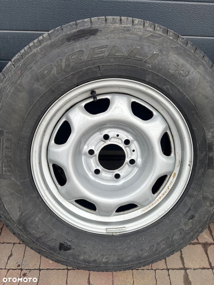 Felgi z Oponami Ford F150 6x135 265/70/17 22r 7.5Jx17 - 4