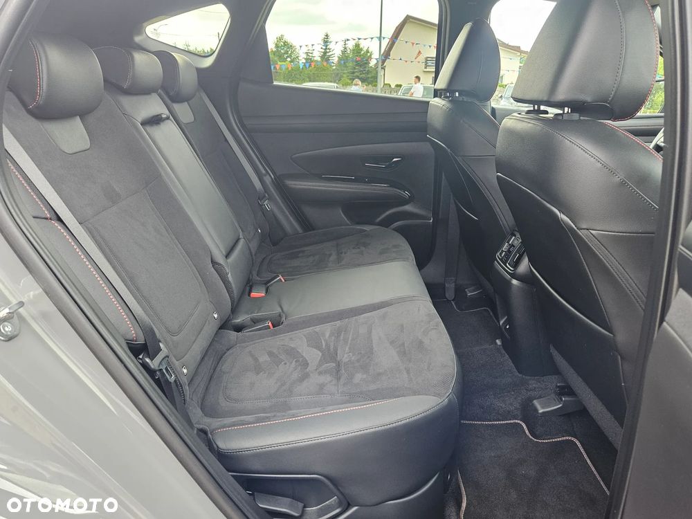 Hyundai Tucson 1.6 T-GDi HEV N-Line 2WD - 23