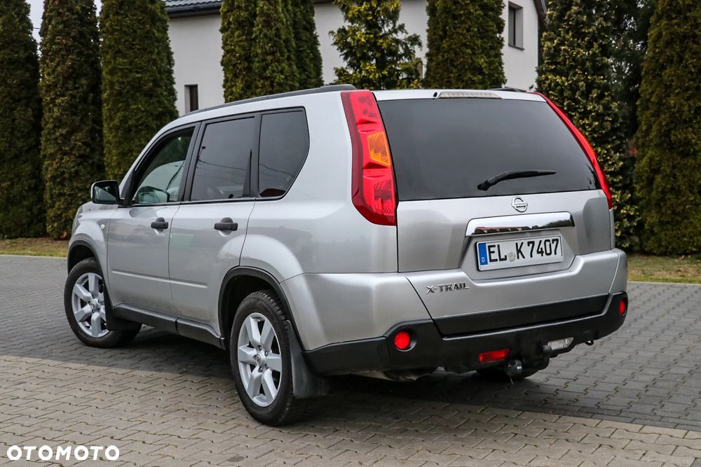 Nissan X-Trail 2.0 dCi LE - 15