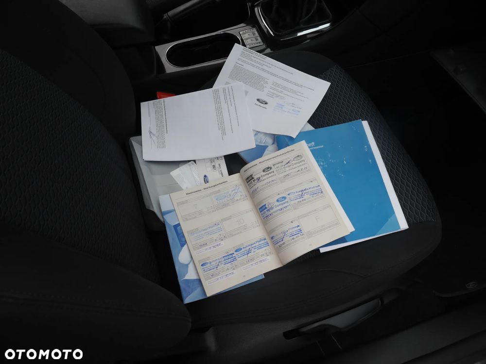 Ford Mondeo 2.0 Ghia Executive - 22