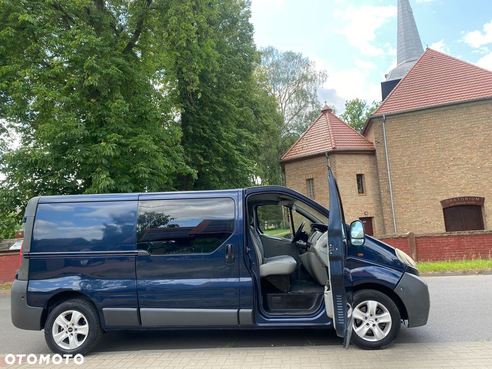 Opel Vivaro - 17