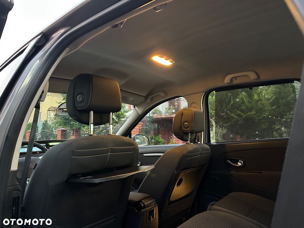 Renault Grand Scenic Gr 2.0 16V Privilege CVT - 27