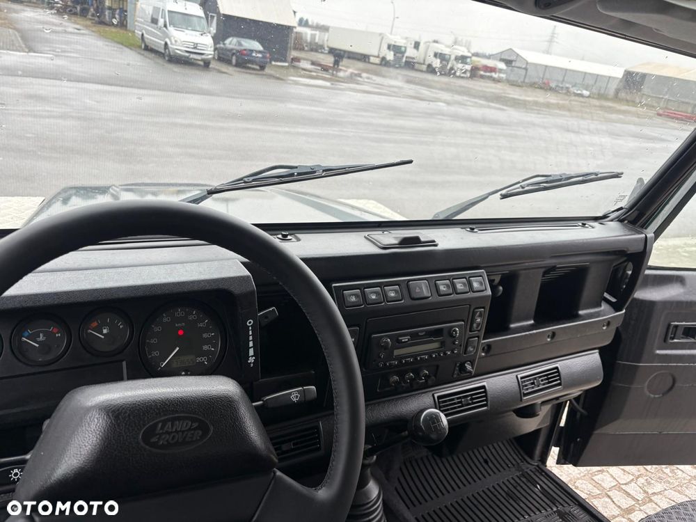 Land Rover Defender 2.5 TD5 - 6