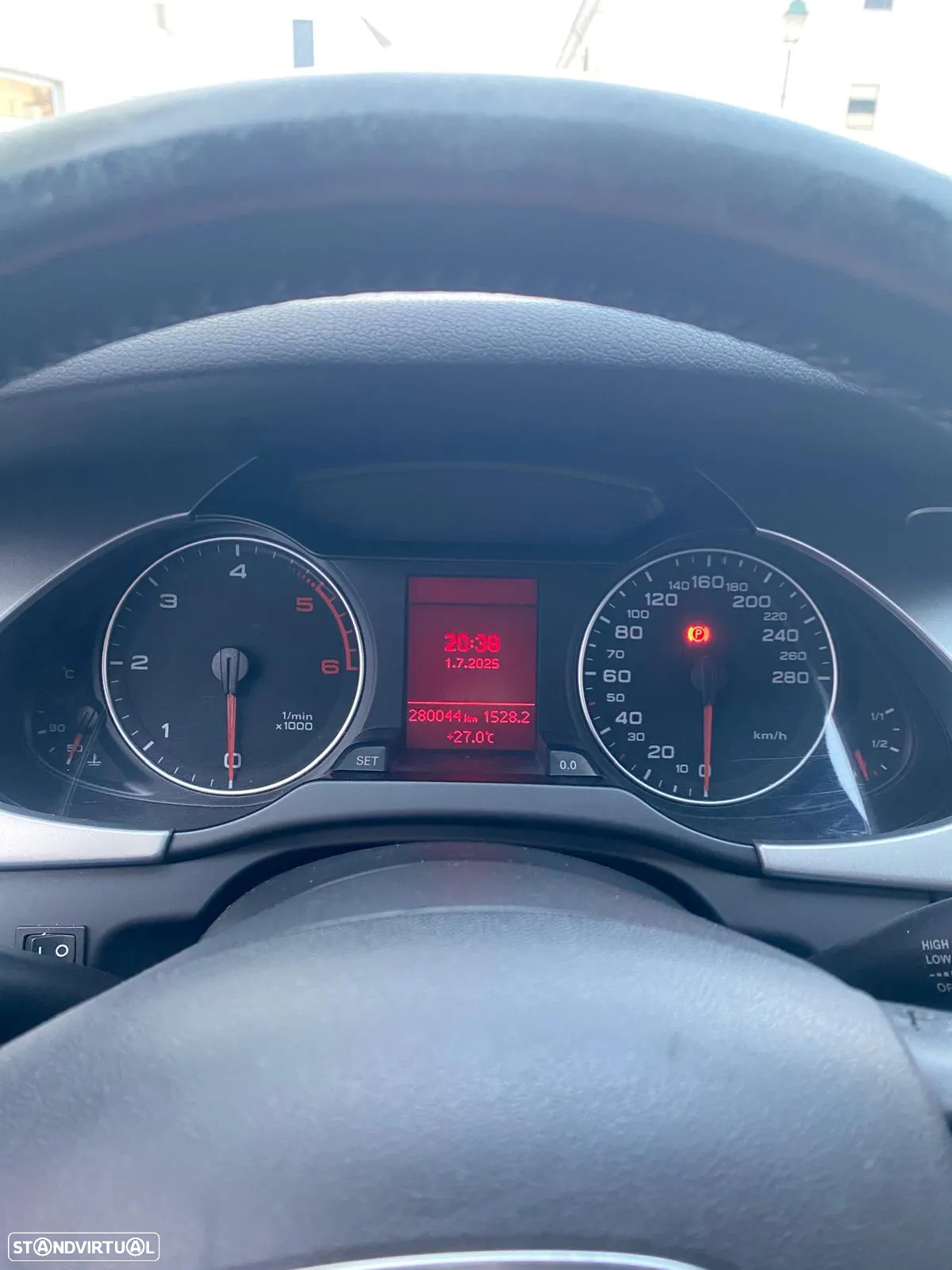 Audi A4 Avant 2.0 TDI - 13