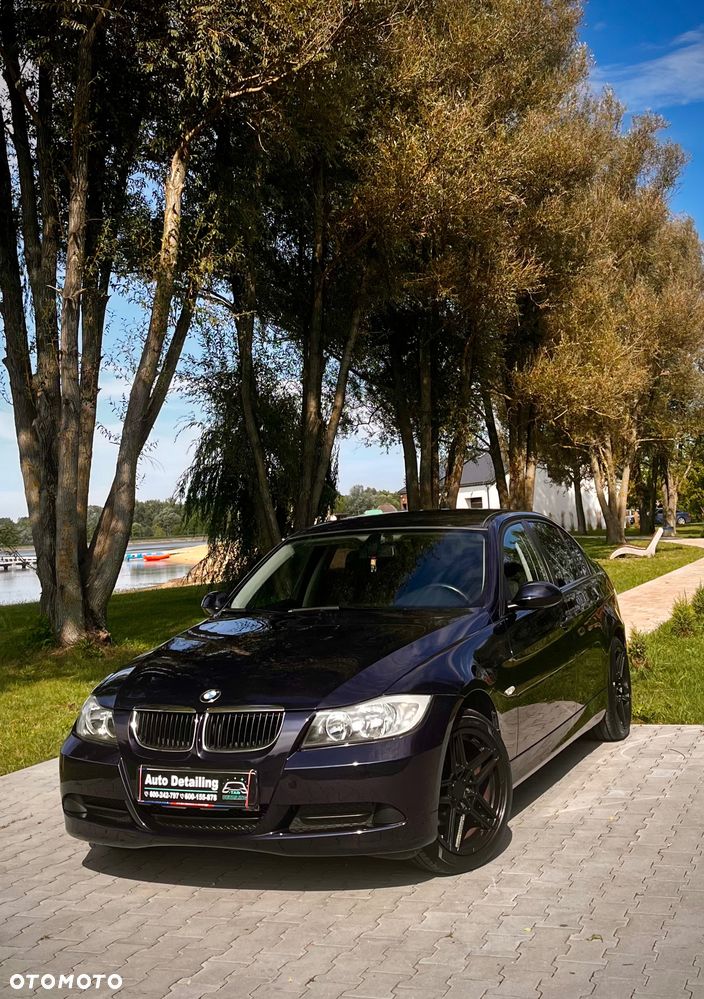BMW Seria 3 318i - 2
