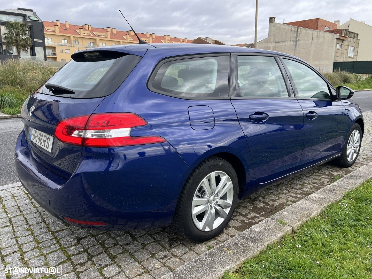 Peugeot 308 SW 1.5 BlueHDi Allure EAT8 - 12