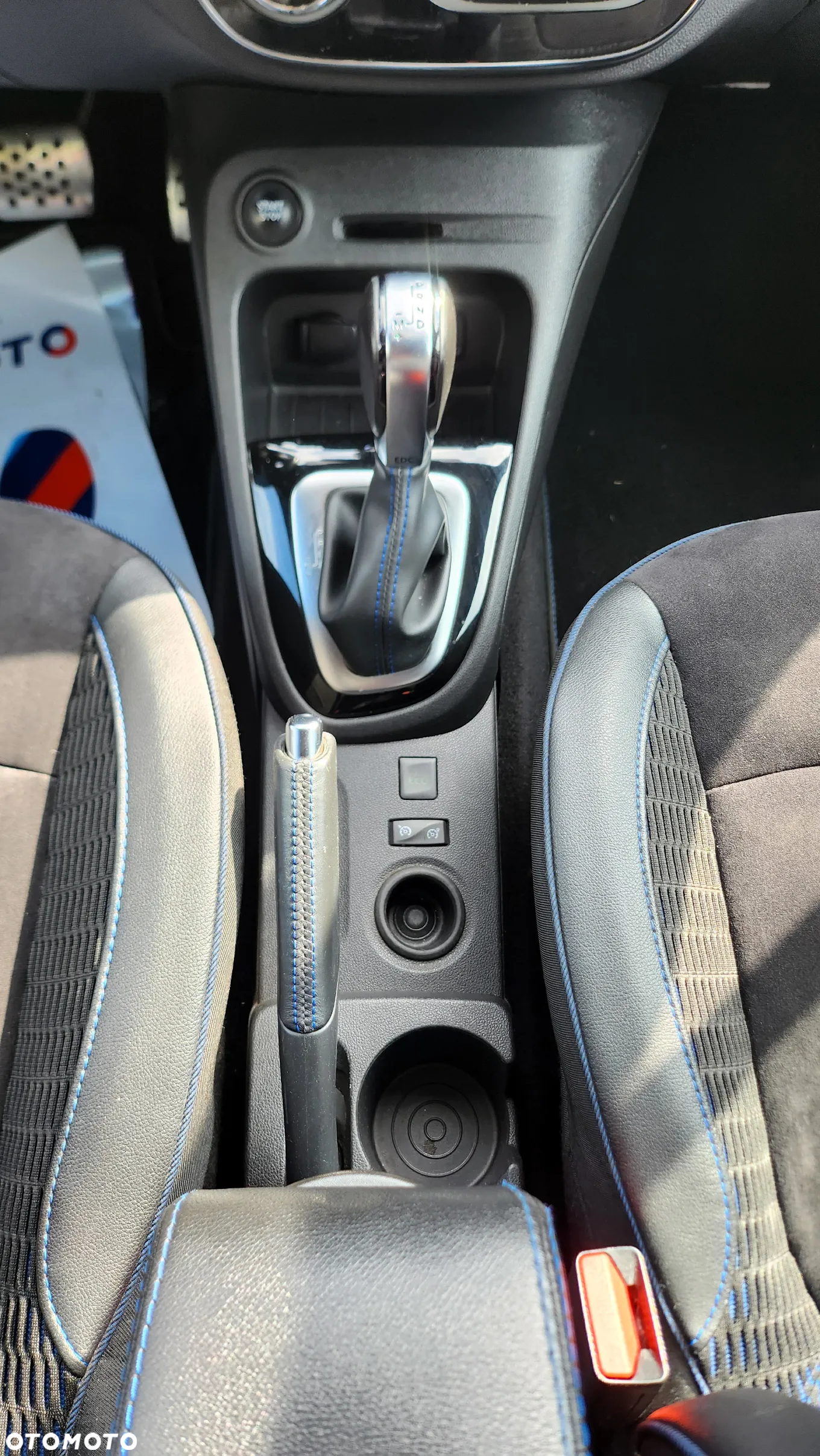 Renault Captur 1.3 Energy TCe Initiale Paris EDC - 15
