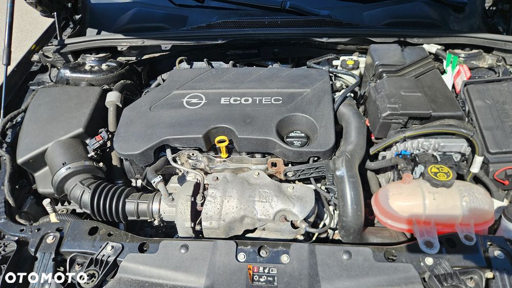 Opel Insignia CT 2.0 CDTI - 17