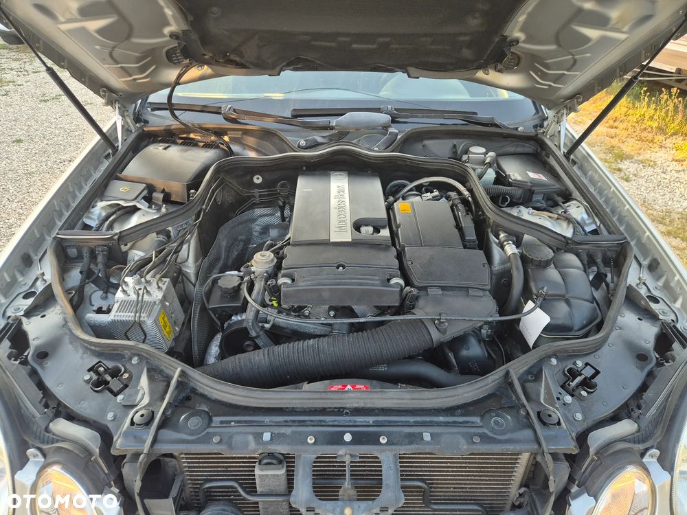 Mercedes-Benz Klasa E 200 Kompressor Elegance Sport Edition - 20
