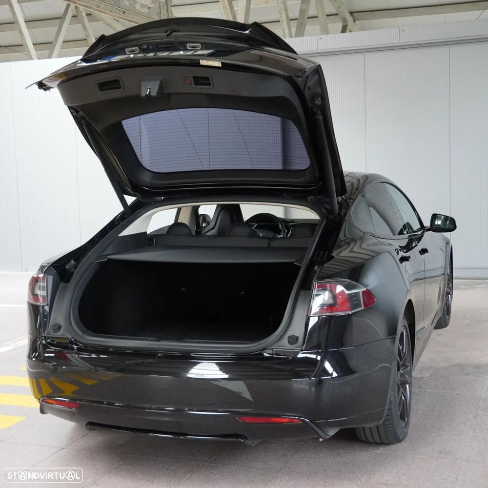 Tesla Model S 85 - 47