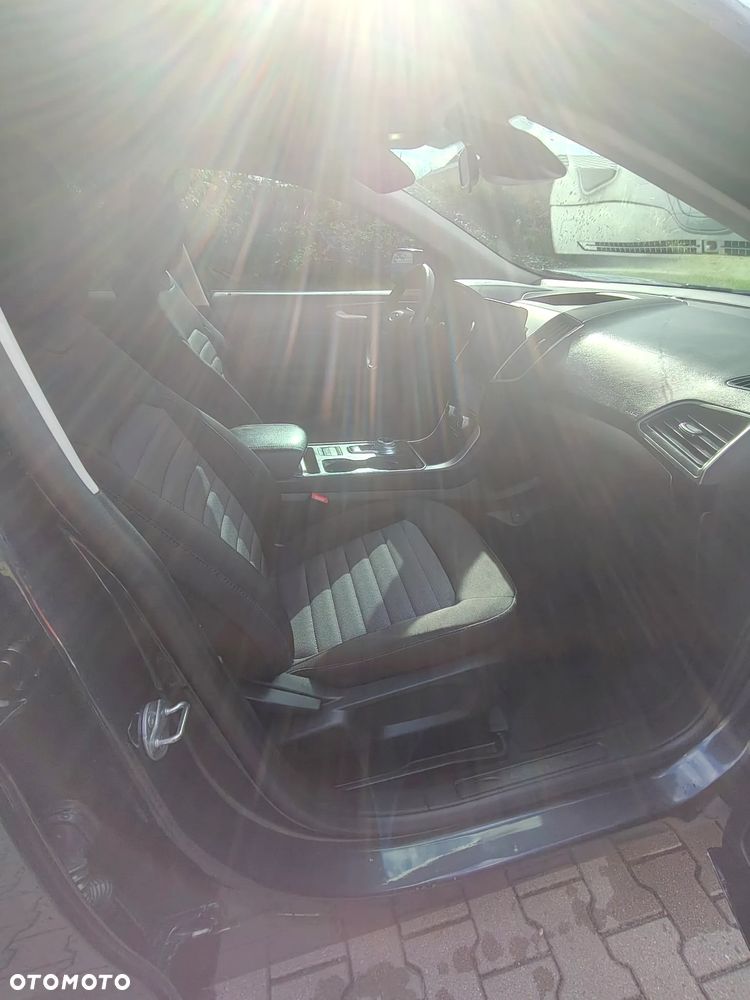 Ford Edge - 13